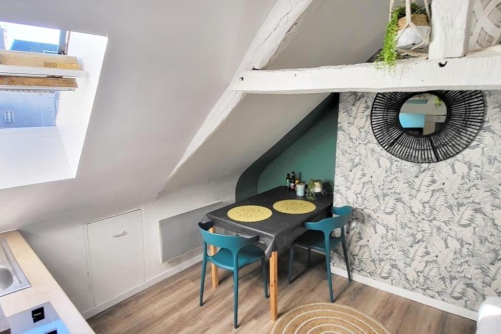 La Cabane - Petit Studio Mansarde - Plage 50M - Rue Gratuite Saint-Malo Dış mekan fotoğraf